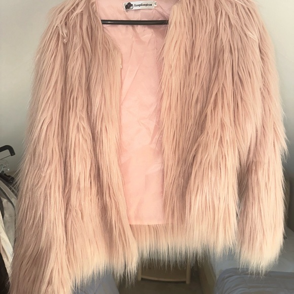 Pink shag jacket - Picture 3 of 5